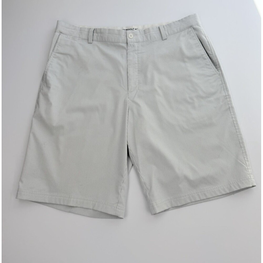 Nike Golf Tour Performance Shorts Mens 36 Gray White Striped Dri-Fit Athletic